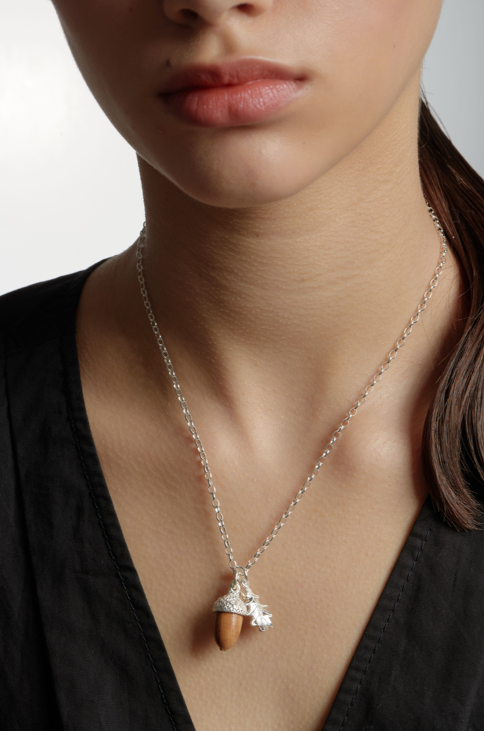 【307】Karen silver／お守りAmulet pendant case Acorn with Wood Pendant Silver | The Jewelry Edit – TJE
